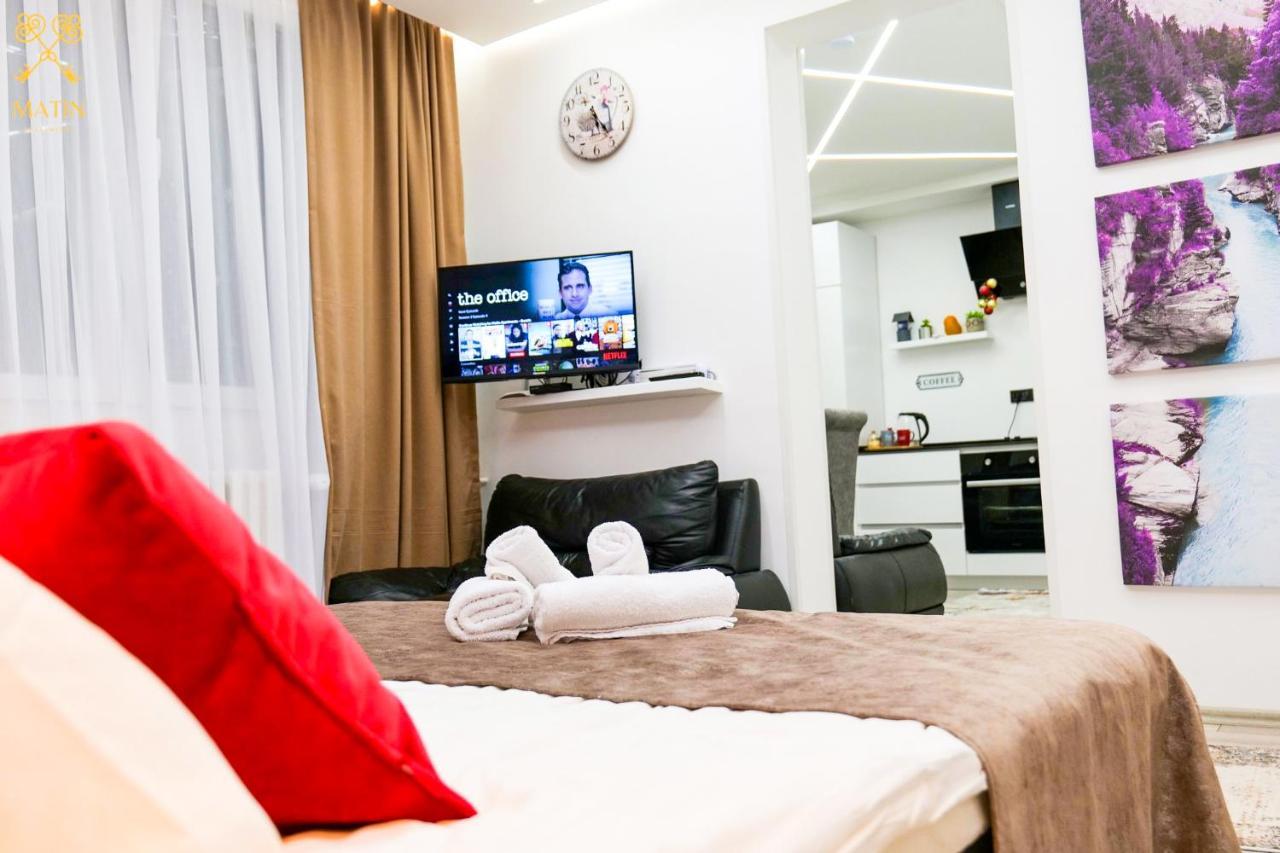Cozy Apartment In Prishtine Bagian luar foto